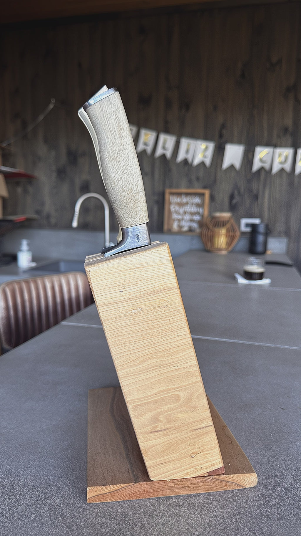Guardabosque - Porta Cuchillos Artesanal de Madera Nativa
